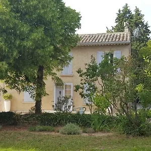  Hébergement de vacances Mas Des Mûriers